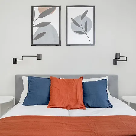 Miedziana Bright With Balcony & Parking By Renters فروتسواف
