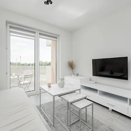 Miedziana Bright With Balcony & Parking By Renters فروتسواف