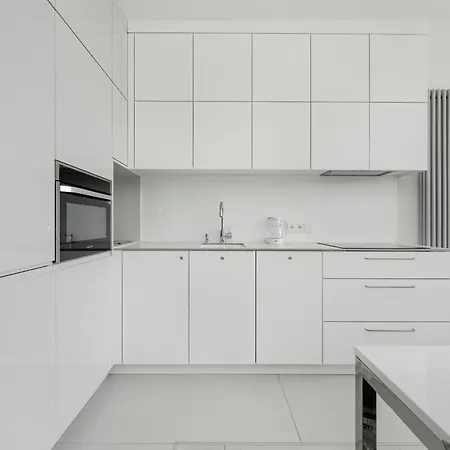 Miedziana Bright With Balcony & Parking By Renters