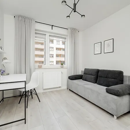 Miedziana Bright With Balcony & Parking By Renters * فروتسواف